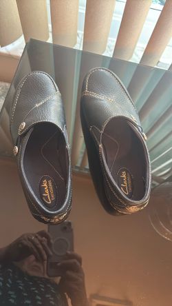 Clarks Bendable, Leather Shoes, Size 8 Wide