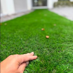 Turf remnants .60 a sq -temecula