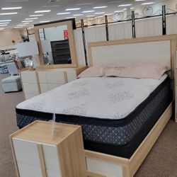 Bedroom Set Wood Set New 4 Pcs Led Lights Headboard ✨️ 