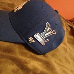 VL Black and Silver Pin Brooch