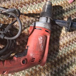 $40 MILWAUKEE MAGNUM HEAVY DUTY HAMMER DRILL 