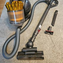 Dyson Bagless Canister Vacuum Cleaner, Like New 