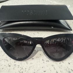 Moschino Cat eye Sunglasses 