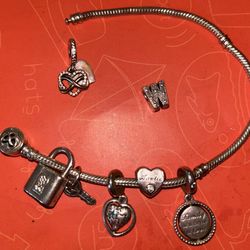 Pandora Charm Bracelet With Random Charms