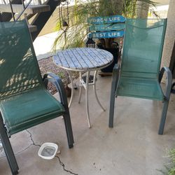 Patio Table And 2 Chairs 