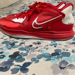 Nike Kyrie Low 5 “University Red White”