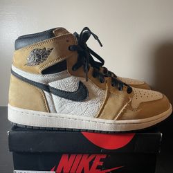 Rookie of the Year 1s Jordan Size 10