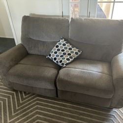 Couch Recliner 