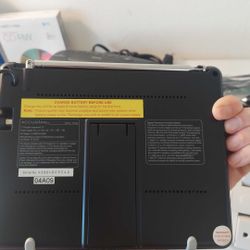 Accurian 7” Handheld LCD Tv