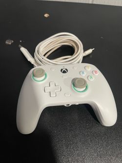 Wired Xbox controller