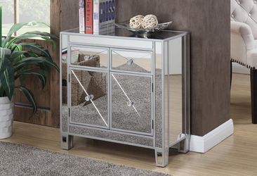 Mirrored Furniture