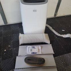 Black & Decker 8,000 BTU Portable Air Conditioner AC 