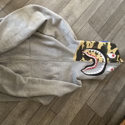 2006 sneakercon bape hoodie