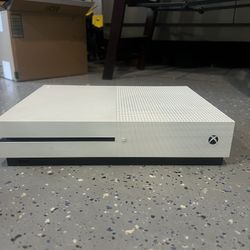 Xbox One S With 5 Racing Games