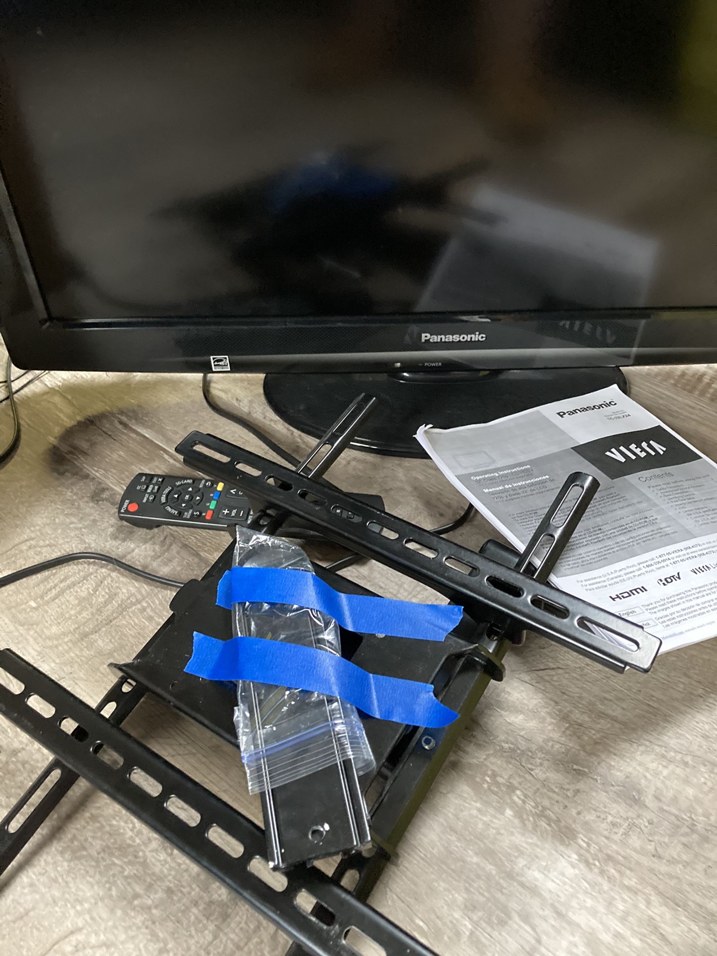 32” Panasonic TV and Wall Mount