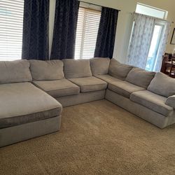 Grey sectional-MUST GO TODAY