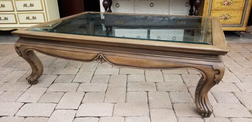 Large clawfoot coffee table