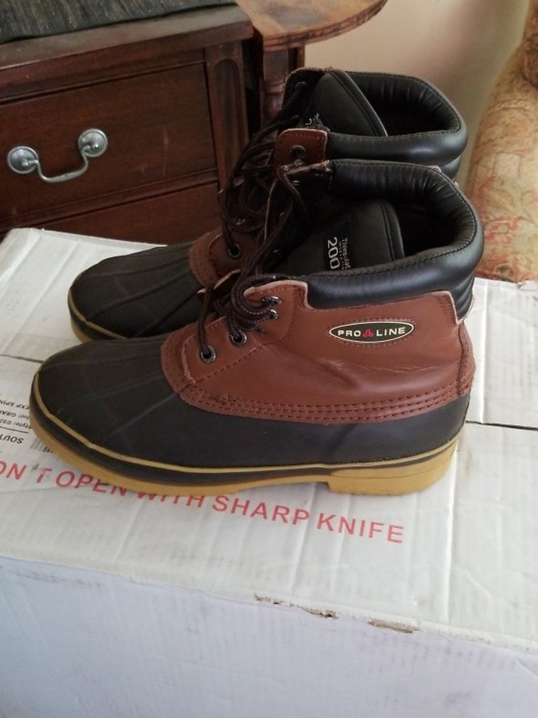 Pro Line Size 9 Winter Snow Boots