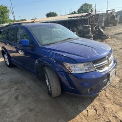 2012 Dodge Journey - Parts Only #QD7