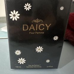 Daisy By Marc Jacobs Dupe! 