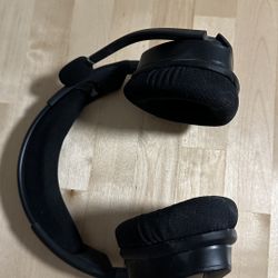 CORSAIR VOID RGB ELITE Wireless Gaming Headset – 7.1 Surround Sound – Omni-Directional Microphone – Microfiber Mesh Earpads – Up to 40ft Range – iCUE 