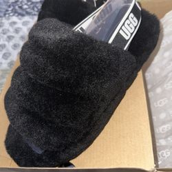Ugg Fluff Sliders