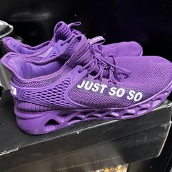Men’s Shoes Size 10