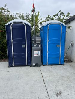 Portable Restrooms With Sink Out Side