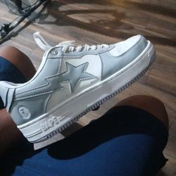 Size 11s Bapesta 