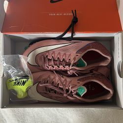 Nike track spikes 7.5 Women's 
