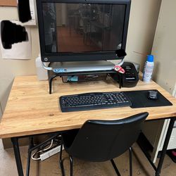 Small Wood Desk And Faux Leather Black Chair