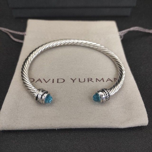 David Yurman 5mm rotating diamond blue diamond bracelet.