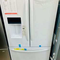 🔥🔥36” Frigidaire French Door Refrigerator 