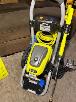 RYOBI 2500 psi Electric PRESSURE WASHER