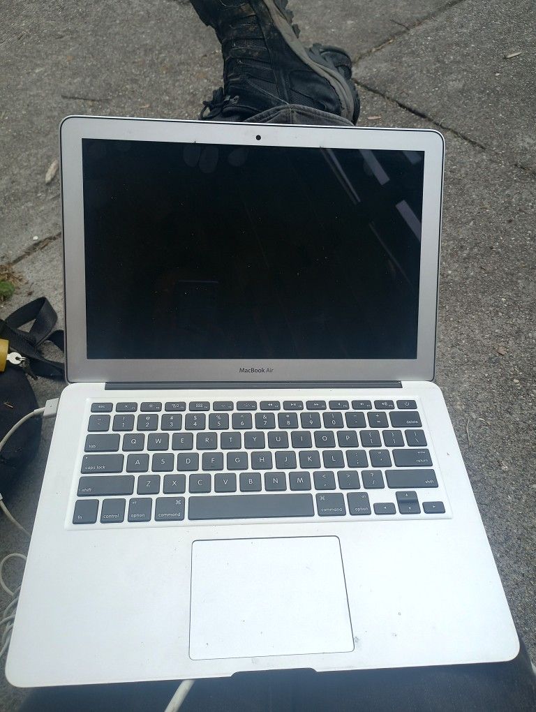 Mac Book Air