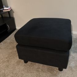 Black Ottoman – Excellent Condition, Firm & Stylish
