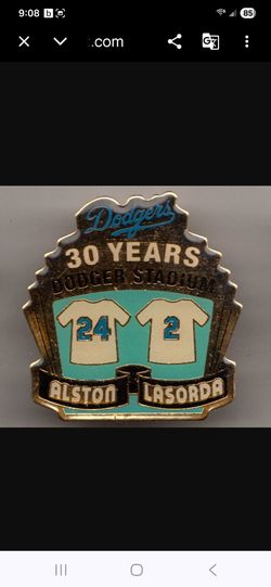 Dodgers commemorative Pin