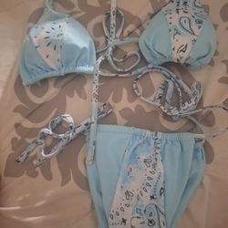 Brand New Zaful Bikini Size Us 6 Blue Print String 