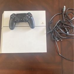 PS4 White