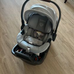 UppaBaby Aria Car Seat