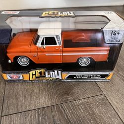 Diecast 1/24 Scale 1966 Chevy C10 Fleetside Pickup GET LOW Lowrider Orange White Motormax Brand New 