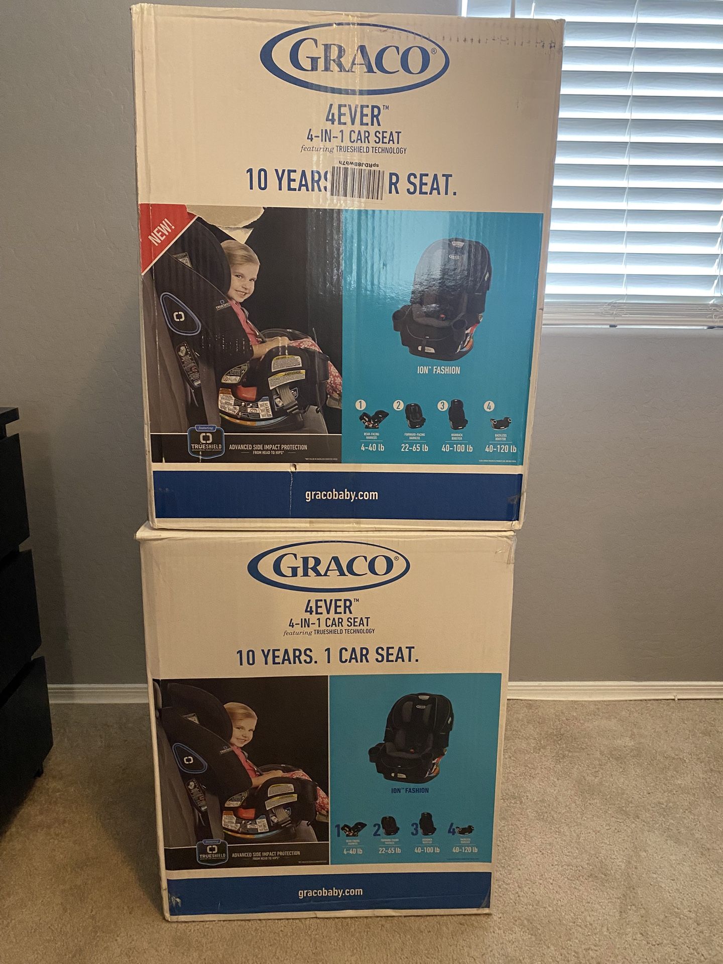 Set of Graco 4EVER Car Seats