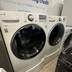 Lg Washer And Gas Dryer Set 