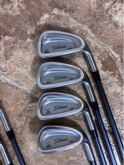 Titleist DCI 981 Iron Set 4-GW Graphite – Excellent Condition