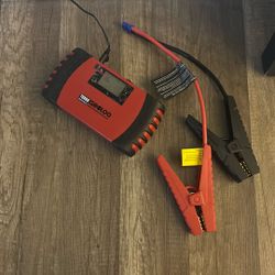 Jump starter 