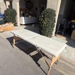 Massage Table 