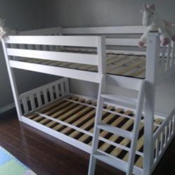 Max and Lily Bunk Bed 