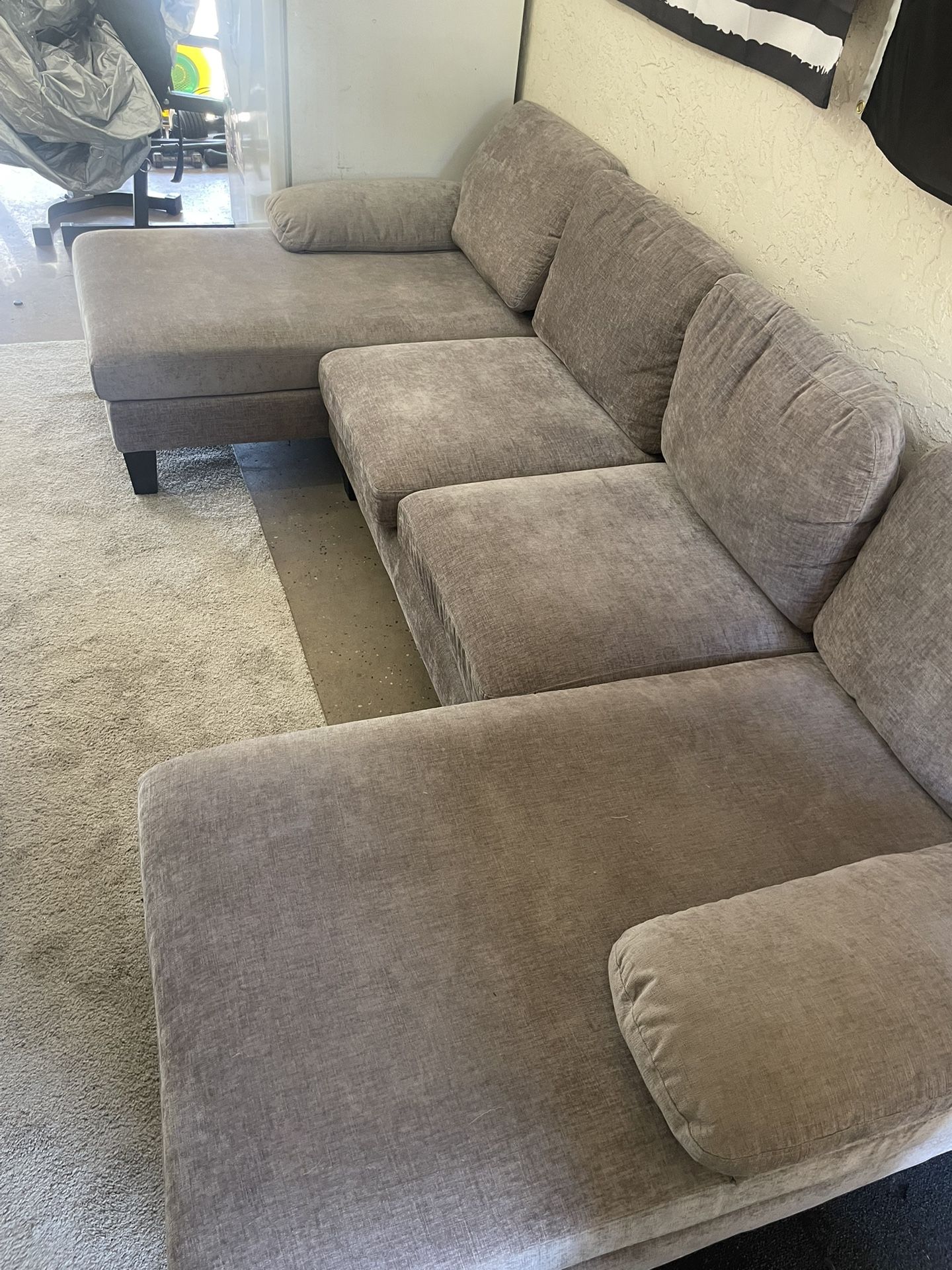 Couch! 300$