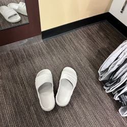 Adidas Adilette Slides Sandals Size 11 