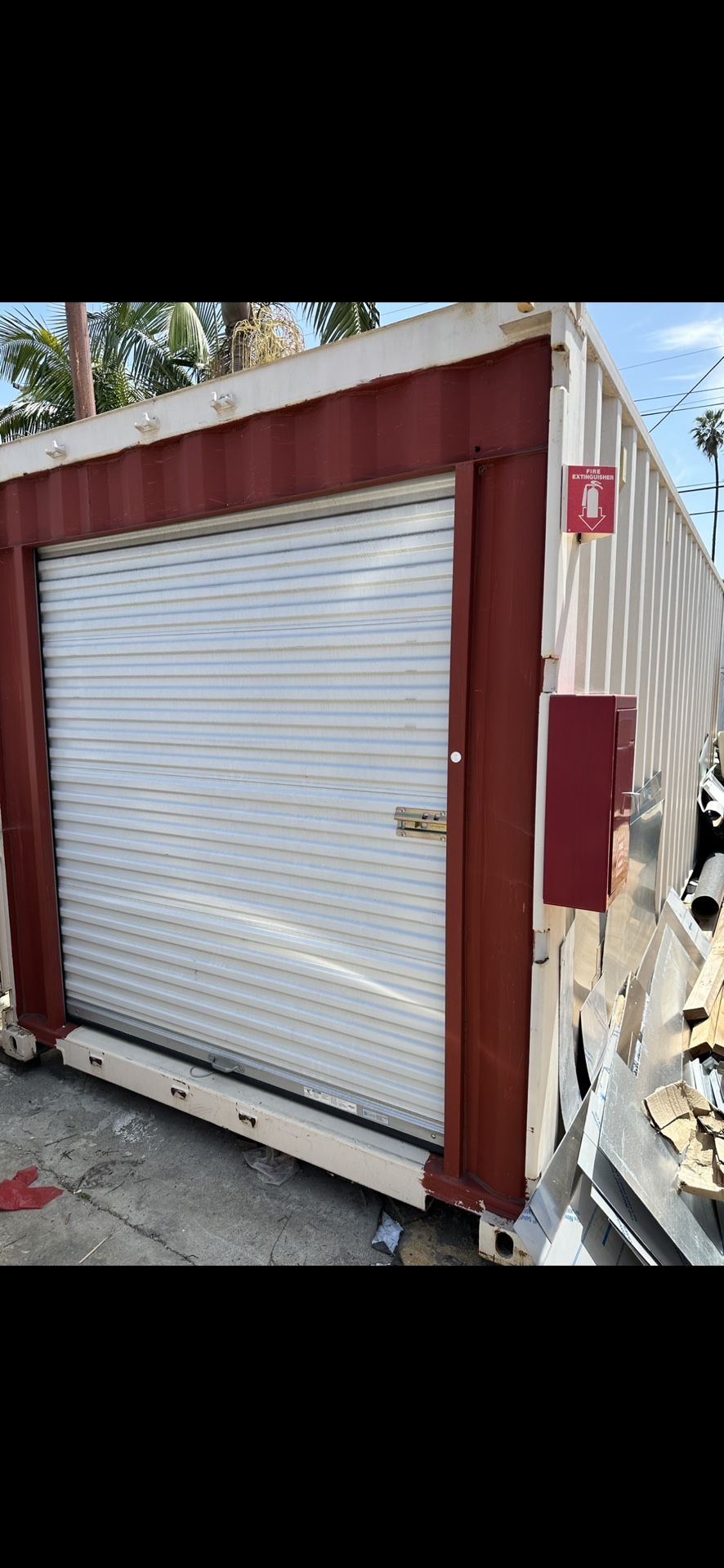 20 Foot Shipping Container/ Conex/ Cargo / Shed /roll up